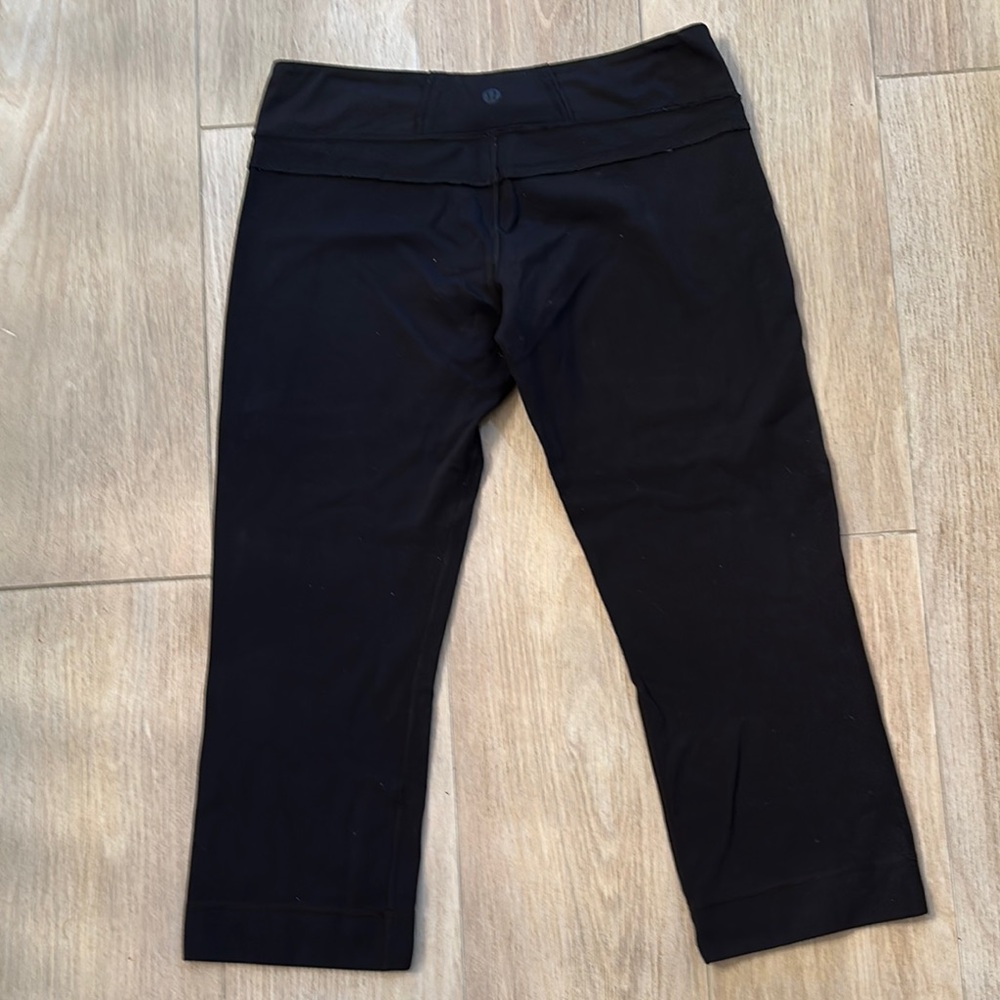 Black Cropped Leggings